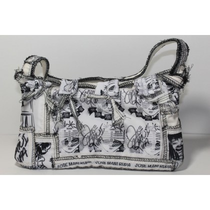 HAND BAG STYLE 3 (black theme)